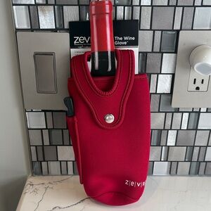 Red Wine Glove NWT